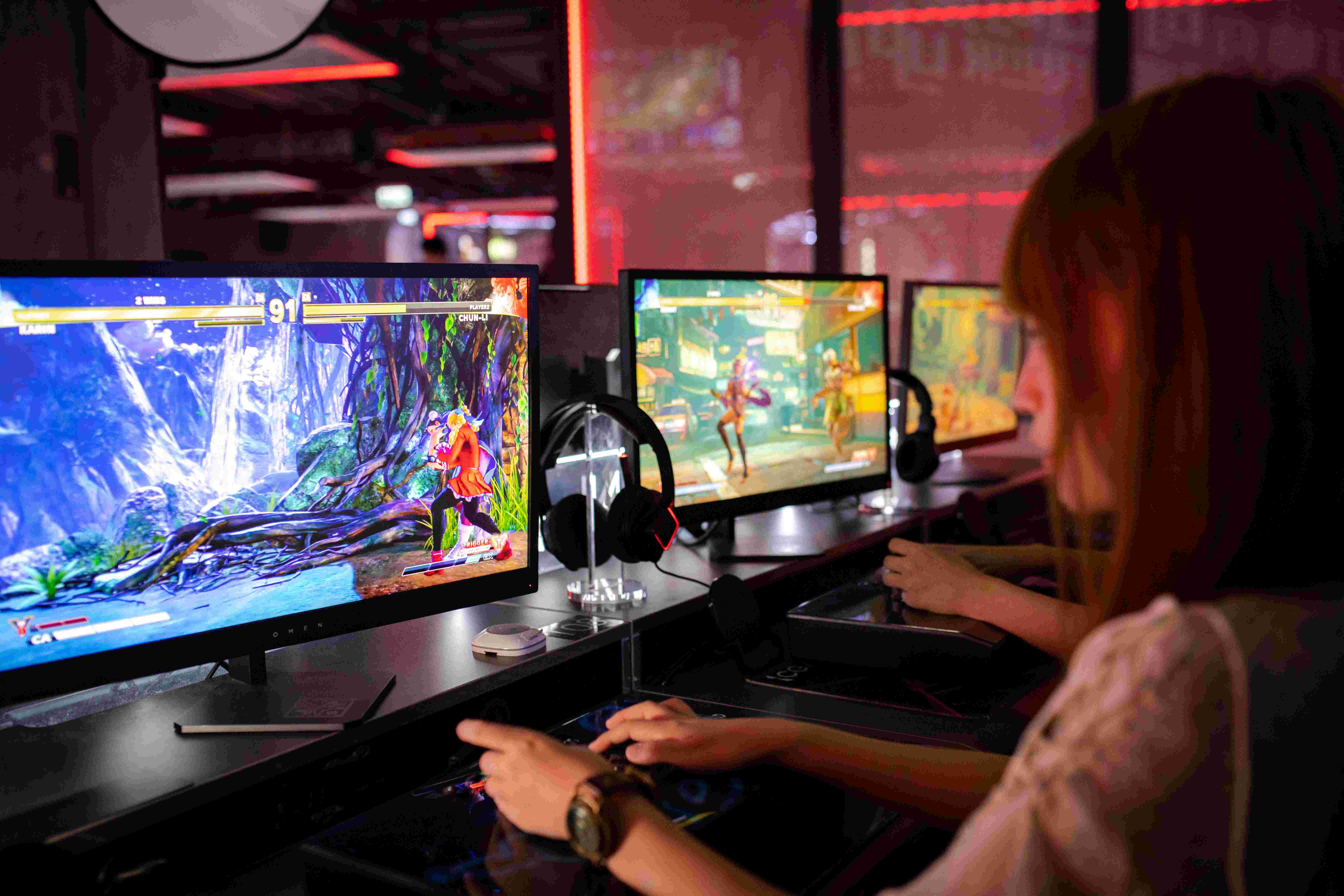 AI Shopping Assistants & ChatGPT: How to Keep Your eCommerce Brand Visible